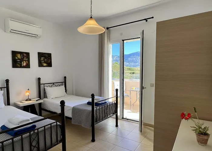 Eros Kefalonia *